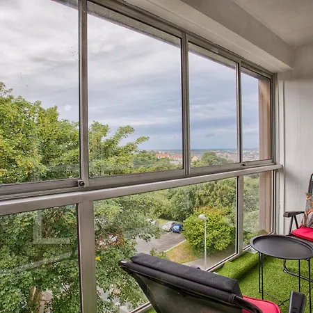 Appartement Belle Vue à Proximité Du Centre-ville Et De La Gare *